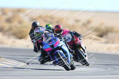 media/Jan-10-2025-CVMA Friday Practice (Fri) [[489e0da257]]/Group 4 and Trackday/Session 4 (Turn 16)/